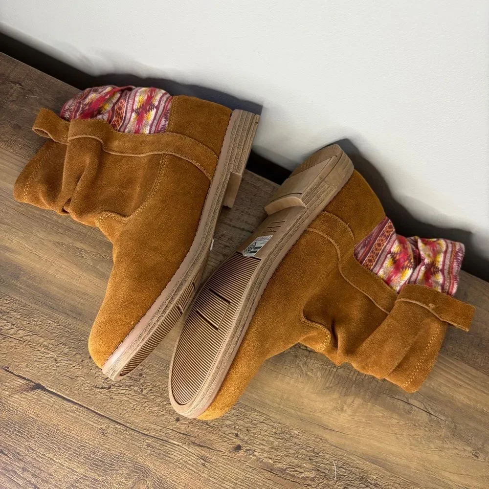 Toms Laurel Cinnamon Suede Ankle Boots Aztec Southwestern Print girls 4 preworn